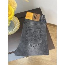 LV Jeans